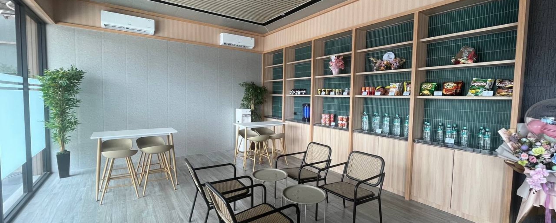 Hotel Murah Samarinda - Kawa Japanese themed lobby